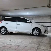 تویوتا یاریس هاچبک فول خلیج ۲۰۱۷