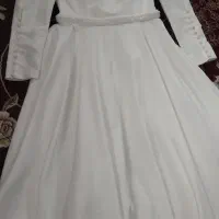 لباس عروس عقد نامزدی فرمالیته پوشیده ۳۸ و دسته گل|لباس|جعفرآباد, |دیوار