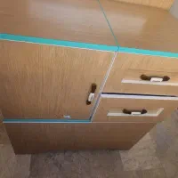 تخت خواب نوزاد دو منظوره و کتابخانه در حد نو|تخت و صندلی بچه|تهران, سوهانک|دیوار