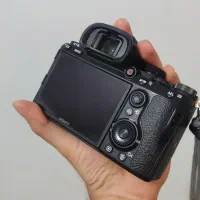 دوربین سونی a7 iii بسیار کم کارکرد|دوربین عکاسی و فیلم‌برداری|کرج, جهان‌شهر|دیوار
