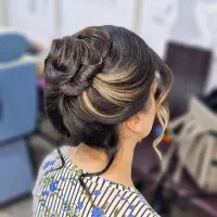 سالن زیبایی ماتیک|خدمات آرایشگری و زیبایی|اقبالیه, |دیوار