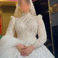 شستشوی لباس عروس