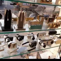 نصب و اجرای انواع شیشه سکوریت وکرکره برقی|خدمات پیشه و مهارت|تبریز, |دیوار