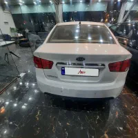 سراتو|خودرو سواری و وانت|قم, چهل درخت‎|دیوار