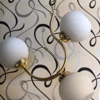 لوستر اشپزخانه .اتاق طرح سوییسی