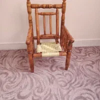 صندلی چوبی کودک