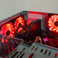 کیس نسل 14 با گرافیک 8 گیگ