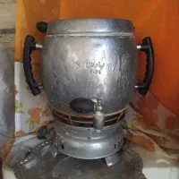 یک عدد سماور سالم خوب ۴ لیتری