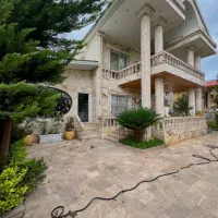 ویلا نما۳۵۰ متری رومی فول فرنیش سنددار با استخر