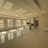 ۲۳۰متر بلوارگیلان تک واحد دو پارکینگ باکس
