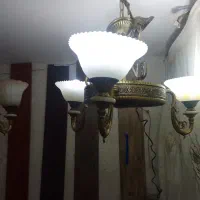 لوستر ۳ شاخه طرح برنز بدون خط وخش|لوستر و چراغ آویز|تهران, دانشگاه شریف|دیوار