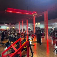 باشگاه بدنسازی با تجهیزات کامل خارجی میدان ابوذر