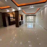 علامه-شمال-135مترسه-خواب-لابی-نگهبانی-نورگیرعالی