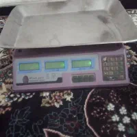 ترازوی ۴۰ کیلوی