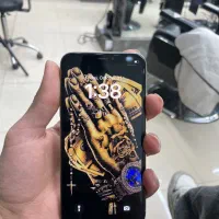 iPhone XS سفید خیلی تمیز در حد نو.|موبایل|اصفهان, جلفا|دیوار