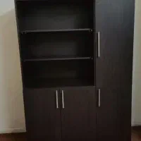 کمد و قفسه کتاب