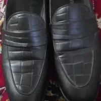 یک جفت کفش نونو