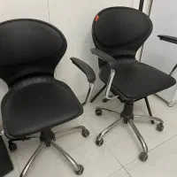 مبل چرم وصندلی چرم ومیزناخن|مبلمان اداری|مشهد, ولیعصر (شهرک غرب)|دیوار