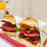 استخدام پیک موتوری زرنگ و خوش برخورد