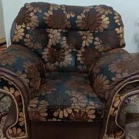 فروش مبل و جلو مبلی بدلیل کمبود جا|مبلمان خانگی و میز عسلی|صومعهسرا, |دیوار