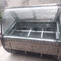 یخچال بستنی