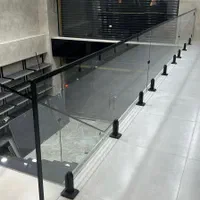 فروش ونصب تخصصی نرده شیشه ای وپیشخوان شیشه ای|خدمات پیشه و مهارت|تبریز, |دیوار