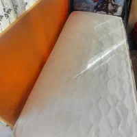 تخت یک نفره