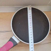تعدادی قابلمه و ماهیتابه|ظروف پختوپز|تهران, دبستان|دیوار