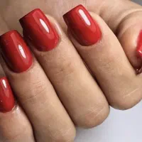 خدمات کاشت ناخن