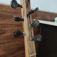 ساز باغلاما|سازهای سنتی|شوط, |دیوار