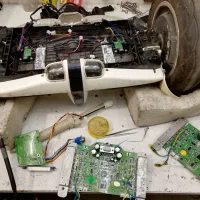 اسکوتر برقی(تعمیرات)با ۱۰ سال سابقه(مهندس وارسته)|خدمات پیشه و مهارت|تهران, دزاشیب|دیوار