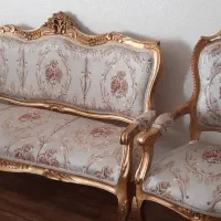 فروش مبلمان ۹ نفره ومیز وسط