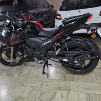 اپاچی 200 مشکی قرمز (رنگ خاص)