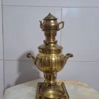 میز تلفن سماور و قوری و اسب
