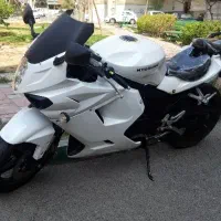 هیوسانگ ۲۵۰ مدل ۸۸