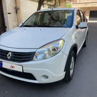 رنو ساندرو مدل ۹۵