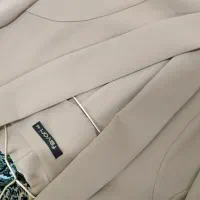 کت و شلوار نو|لباس|قم, چهل درخت‎|دیوار