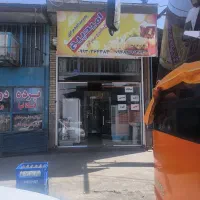 واگذاری مغازه ساندویچی به علت تغییر شغل|اجارهٔ مغازه و غرفه|مشهد, رباط طرق|دیوار