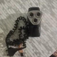 ریش تراش سه تیغ