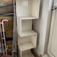 کتابخوانه زمینی یا (شلف دیواری)