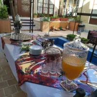 هتل و اقامتگاه و بومگردی و سوییت عمارت بیگ|اجارهٔ کوتاه‌مدت آپارتمان و سوئیت|یزد, |دیوار