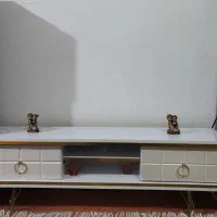 میز تلویزیون سفید