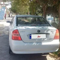 لیفان ۶۲۰ ۱۸۰۰ بدون رنگ خونگی|خودرو سواری و وانت|اصفهان, بهارستان|دیوار