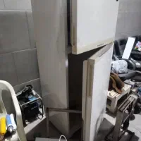 دوعدد بدنه یخچال سالم بدون موتور