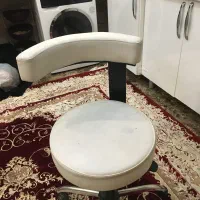 صندلی چسترکوتاهی/صندلی استادکار/ رینگ لایت|آرایشگاه و سالنهای زیبایی|کرمانشاه, |دیوار
