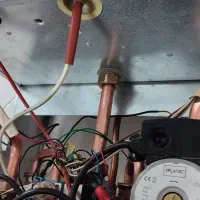 پکیج دیواری ایران رادیاتور m240ff دو مبادله فندار|آبگرمکن، پکیج، شوفاژ|تهران, نیروی هوایی (پیروزی)|دیوار