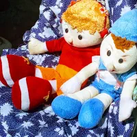 عروسک..|اسباب‌بازی بچه|آبیک, |دیوار