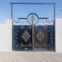 دو دقیقه پیاده تا روستا باغچه ی زیبا