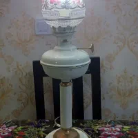 تک چراغ با حباب کریستالی قدیمی