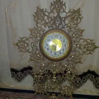 ساعت دیواری گلدان وشکلات خوری